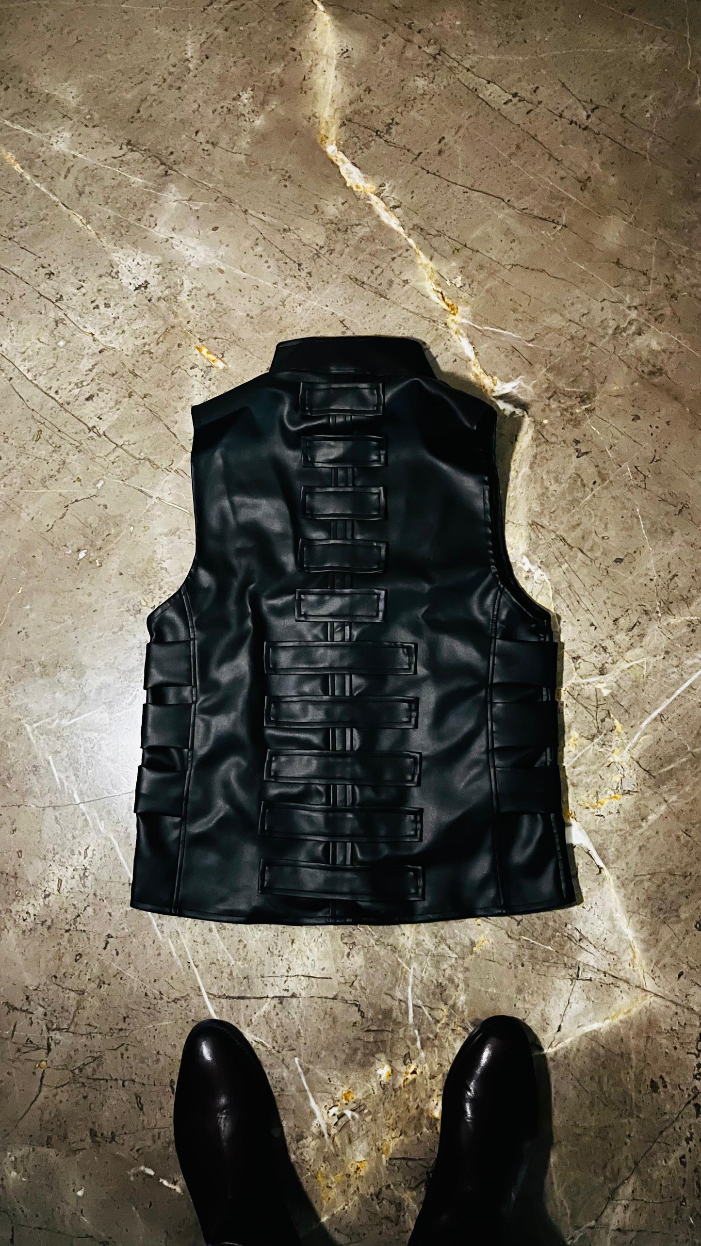 SUPER AETOM LEATHER VEST
